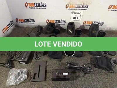 LOTE 027 - 05 LENTES PARA CÂMERAS FOTOGRÁFICAS, 01 KIT FILTER E 01 LIMPADOR DE LENTES. (NO ESTADO) ATENÇÃO! FAZER A VISITAÇÃO ANTES DE ARREMATAR, NÃO SABEMOS SE FUNCIONA. LEILÃO NÃO TEM GARANTIA E NEM DEVOLUÇÃO, SUJEITO A POSSÍVEIS AVARIAS VISÍVEIS/OCULTAS E/OU AUSÊNCIA DE COMPONENTES.