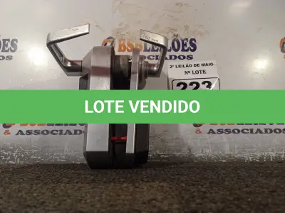 LOTE 223 - 01 FECHADURA ELETRÔNICA. (NO ESTADO) ATENÇÃO! FAZER A VISITAÇÃO ANTES DE ARREMATAR, NÃO SABEMOS SE FUNCIONA. LEILÃO NÃO TEM GARANTIA E NEM DEVOLUÇÃO, SUJEITO A POSSÍVEIS AVARIAS VISÍVEIS/OCULTAS E/OU AUSÊNCIA DE COMPONENTES.