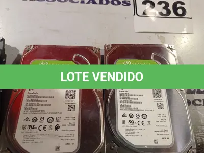 LOTE 236 - 13 HARD DISC MARCAS E MODELOS DIVERSOS. (NO ESTADO) ATENÇÃO! FAZER A VISITAÇÃO ANTES DE ARREMATAR, NÃO SABEMOS SE FUNCIONA. LEILÃO NÃO TEM GARANTIA E NEM DEVOLUÇÃO, SUJEITO A POSSÍVEIS AVARIAS VISÍVEIS/OCULTAS E/OU AUSÊNCIA DE COMPONENTES.