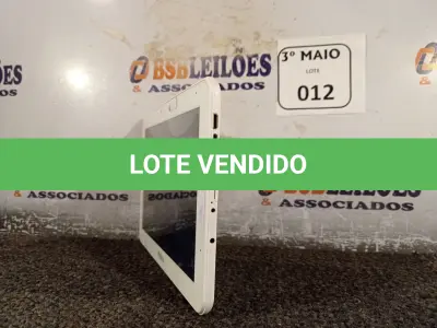LOTE 012 - 1 WORKTAB Q10 SEM CARREGADOR MARCA PHILCO. (NO ESTADO) ATENÇÃO! FAZER A VISITAÇÃO ANTES DE ARREMATAR, NÃO SABEMOS SE FUNCIONA. LEILÃO NÃO TEM GARANTIA E NEM DEVOLUÇÃO, SUJEITO A POSSÍVEIS AVARIAS VISÍVEIS/OCULTAS E/OU AUSÊNCIA DE COMPONENTES.