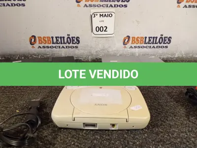 LOTE 002 - 03 VÍDEOS GAMES, SENDO 01 PS1 E 02 PS2. (NO ESTADO) ATENÇÃO! FAZER A VISITAÇÃO ANTES DE ARREMATAR, NÃO SABEMOS SE FUNCIONA. LEILÃO NÃO TEM GARANTIA E NEM DEVOLUÇÃO, SUJEITO A POSSÍVEIS AVARIAS VISÍVEIS/OCULTAS E/OU AUSÊNCIA DE COMPONENTES.