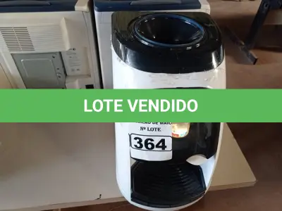 LOTE 364 - 01 BEBEDOURO PARA GARRAFÃO “REFRIGERADO” 220V. (NO ESTADO) ATENÇÃO! FAZER A VISITAÇÃO ANTES DE ARREMATAR, NÃO SABEMOS SE FUNCIONA. LEILÃO NÃO TEM GARANTIA E NEM DEVOLUÇÃO, SUJEITO A POSSÍVEIS AVARIAS VISÍVEIS/OCULTAS E/OU AUSÊNCIA DE COMPONENTES.