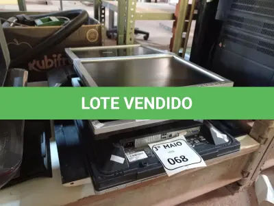 LOTE 068 - 07 MONITORES PARA RETIRADA DE PEÇAS. (NO ESTADO) ATENÇÃO! FAZER A VISITAÇÃO ANTES DE ARREMATAR, NÃO SABEMOS SE FUNCIONA. LEILÃO NÃO TEM GARANTIA E NEM DEVOLUÇÃO, SUJEITO A POSSÍVEIS AVARIAS VISÍVEIS/OCULTAS E/OU AUSÊNCIA DE COMPONENTES.