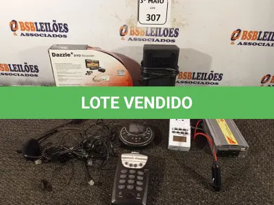 LOTE 307 - 01 DVD DAZZLE RECORDER, 01 CHARGER BQ-500 MARCA PANASONIC, 01 CONVERSOR DE ENERGIA, 01 APARELHO OPERADOR COM 1 FONE E 01 TOMADA TIMER DIGITAL. (NO ESTADO) ATENÇÃO! FAZER A VISITAÇÃO ANTES DE ARREMATAR, NÃO SABEMOS SE FUNCIONA. LEILÃO NÃO TEM GARANTIA E NEM DEVOLUÇÃO, SUJEITO A POSSÍVEIS AVARIAS VISÍVEIS/OCULTAS E/OU AUSÊNCIA DE COMPONENTES.