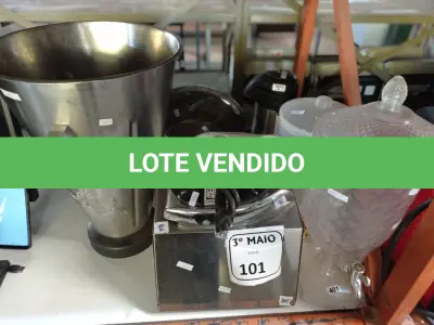 LOTE 101 - 01 SECADOR RÁPIDO DE MÃOS PARA BANHEIRO, 01 COPO PARA LIQUIDIFICADOR EM INOX E UTENSÍLIOS DIVERSOS. (NO ESTADO) ATENÇÃO! FAZER A VISITAÇÃO ANTES DE ARREMATAR, NÃO SABEMOS SE FUNCIONA. LEILÃO NÃO TEM GARANTIA E NEM DEVOLUÇÃO, SUJEITO A POSSÍVEIS AVARIAS VISÍVEIS/OCULTAS E/OU AUSÊNCIA DE COMPONENTES.