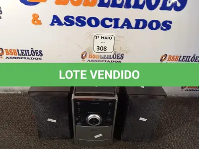 LOTE 308 - 01 MICRO SYSTEM MODELO: MCM166 MARCA PHILIPS. (NO ESTADO) ATENÇÃO! FAZER A VISITAÇÃO ANTES DE ARREMATAR, NÃO SABEMOS SE FUNCIONA. LEILÃO NÃO TEM GARANTIA E NEM DEVOLUÇÃO, SUJEITO A POSSÍVEIS AVARIAS VISÍVEIS/OCULTAS E/OU AUSÊNCIA DE COMPONENTES.
