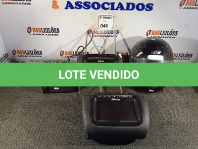 LOTE 046 - 01 CAPACETE, 02 ENCOSTOS COM MONITOR/USB PARA CARRO MARCAM BOOSTER E 01 MULTIMIDIA PIONEER BLUETOOTH. (NO ESTADO) ATENÇÃO! FAZER A VISITAÇÃO ANTES DE ARREMATAR, NÃO SABEMOS SE FUNCIONA. LEILÃO NÃO TEM GARANTIA E NEM DEVOLUÇÃO, SUJEITO A POSSÍVEIS AVARIAS VISÍVEIS/OCULTAS E/OU AUSÊNCIA DE COMPONENTES.