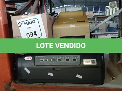 LOTE 094 - 03 IMPRESSORAS, SENDO 01 MATRICIAL MARCA OKI, 01 DE ETIQUETAS, 01 CAIXINHA DE PAPEL PARA IMPRESSORA E 01 FONTE. (NO ESTADO) ATENÇÃO! FAZER A VISITAÇÃO ANTES DE ARREMATAR, NÃO SABEMOS SE FUNCIONA. LEILÃO NÃO TEM GARANTIA E NEM DEVOLUÇÃO, SUJEITO A POSSÍVEIS AVARIAS VISÍVEIS/OCULTAS E/OU AUSÊNCIA DE COMPONENTES.