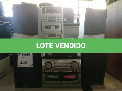 LOTE 355 - 02 APARELHOS DE SOM. (NO ESTADO) ATENÇÃO! FAZER A VISITAÇÃO ANTES DE ARREMATAR, NÃO SABEMOS SE FUNCIONA. LEILÃO NÃO TEM GARANTIA E NEM DEVOLUÇÃO, SUJEITO A POSSÍVEIS AVARIAS VISÍVEIS/OCULTAS E/OU AUSÊNCIA DE COMPONENTES.