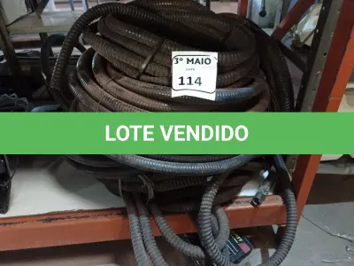 LOTE 114 - 01 LOTE COM MANGUEIRAS CORRUGADA COM ALMA DE AÇO FLEXÍVEL. (NO ESTADO) ATENÇÃO! FAZER A VISITAÇÃO ANTES DE ARREMATAR, NÃO SABEMOS SE FUNCIONA. LEILÃO NÃO TEM GARANTIA E NEM DEVOLUÇÃO, SUJEITO A POSSÍVEIS AVARIAS VISÍVEIS/OCULTAS E/OU AUSÊNCIA DE COMPONENTES.