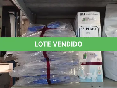 LOTE 227 - 08 TERMÔMETROS E 10 MÁSCARAS. (NO ESTADO) ATENÇÃO! FAZER A VISITAÇÃO ANTES DE ARREMATAR, NÃO SABEMOS SE FUNCIONA. LEILÃO NÃO TEM GARANTIA E NEM DEVOLUÇÃO, SUJEITO A POSSÍVEIS AVARIAS VISÍVEIS/OCULTAS E/OU AUSÊNCIA DE COMPONENTES.