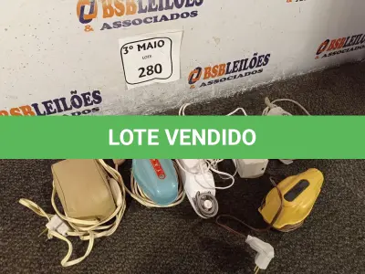 LOTE 280 - 05 MASSAGEADORES INCOMPLETOS. (NO ESTADO) ATENÇÃO! FAZER A VISITAÇÃO ANTES DE ARREMATAR, NÃO SABEMOS SE FUNCIONA. LEILÃO NÃO TEM GARANTIA E NEM DEVOLUÇÃO, SUJEITO A POSSÍVEIS AVARIAS VISÍVEIS/OCULTAS E/OU AUSÊNCIA DE COMPONENTES.