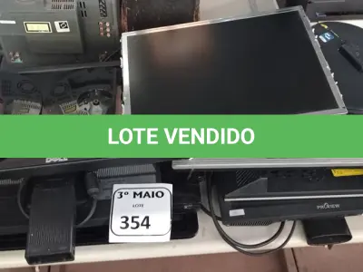 LOTE 354 - 09 MONITORES LCD MARCAS E MODELOS DIVERSOS. (NO ESTADO) ATENÇÃO! FAZER A VISITAÇÃO ANTES DE ARREMATAR, NÃO SABEMOS SE FUNCIONA. LEILÃO NÃO TEM GARANTIA E NEM DEVOLUÇÃO, SUJEITO A POSSÍVEIS AVARIAS VISÍVEIS/OCULTAS E/OU AUSÊNCIA DE COMPONENTES.