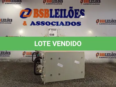 LOTE 038 - 01 ACOPLADOR DE ANTENA DE CONTROLE DE RÁDIO RF-601ª MARCA HARRIS. (NO ESTADO) ATENÇÃO! FAZER A VISITAÇÃO ANTES DE ARREMATAR, NÃO SABEMOS SE FUNCIONA. LEILÃO NÃO TEM GARANTIA E NEM DEVOLUÇÃO, SUJEITO A POSSÍVEIS AVARIAS VISÍVEIS/OCULTAS E/OU AUSÊNCIA DE COMPONENTES.