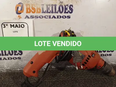 LOTE 220 - 01 PARAFUSADEIRA/FURADEIRA MARCA SCHUZ 220V. (NO ESTADO) ATENÇÃO! FAZER A VISITAÇÃO ANTES DE ARREMATAR, NÃO SABEMOS SE FUNCIONA. LEILÃO NÃO TEM GARANTIA E NEM DEVOLUÇÃO, SUJEITO A POSSÍVEIS AVARIAS VISÍVEIS/OCULTAS E/OU AUSÊNCIA DE COMPONENTES.