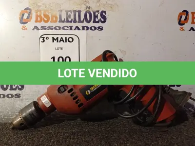LOTE 100 - 01 PARAFUSADEIRA/FURADEIRA MARCA SCHUZ 220V. (NO ESTADO) ATENÇÃO! FAZER A VISITAÇÃO ANTES DE ARREMATAR, NÃO SABEMOS SE FUNCIONA. LEILÃO NÃO TEM GARANTIA E NEM DEVOLUÇÃO, SUJEITO A POSSÍVEIS AVARIAS VISÍVEIS/OCULTAS E/OU AUSÊNCIA DE COMPONENTES.