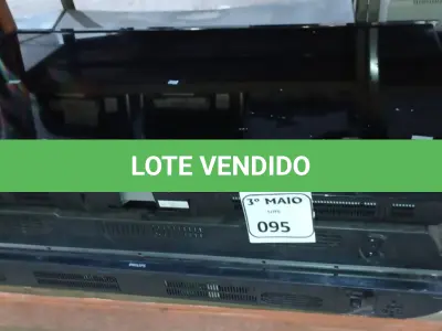 LOTE 095 - 03 TV’S PARA RETIRADA DE PEÇAS. (NO ESTADO) ATENÇÃO! FAZER A VISITAÇÃO ANTES DE ARREMATAR, NÃO SABEMOS SE FUNCIONA. LEILÃO NÃO TEM GARANTIA E NEM DEVOLUÇÃO, SUJEITO A POSSÍVEIS AVARIAS VISÍVEIS/OCULTAS E/OU AUSÊNCIA DE COMPONENTES.
