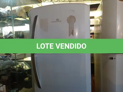 LOTE 326 - 01 GELADEIRA FROST FREE MARCA CONTINENTAL 220V COM AVARIAS. (NO ESTADO) ATENÇÃO! FAZER A VISITAÇÃO ANTES DE ARREMATAR, NÃO SABEMOS SE FUNCIONA. LEILÃO NÃO TEM GARANTIA E NEM DEVOLUÇÃO, SUJEITO A POSSÍVEIS AVARIAS VISÍVEIS/OCULTAS E/OU AUSÊNCIA DE COMPONENTES.