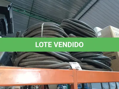 LOTE 106 - 01 LOTE COM MANGUEIRAS CORRUGADA COM ALMA DE AÇO FLEXÍVEL. (NO ESTADO) ATENÇÃO! FAZER A VISITAÇÃO ANTES DE ARREMATAR, NÃO SABEMOS SE FUNCIONA. LEILÃO NÃO TEM GARANTIA E NEM DEVOLUÇÃO, SUJEITO A POSSÍVEIS AVARIAS VISÍVEIS/OCULTAS E/OU AUSÊNCIA DE COMPONENTES.