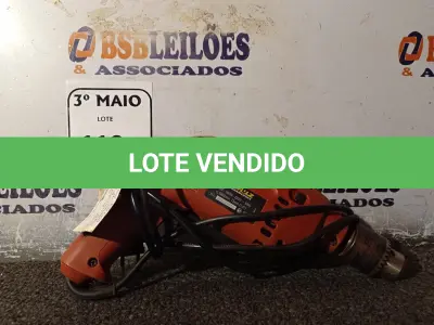 LOTE 110 - 01 PARAFUSADEIRA/FURADEIRA MARCA SCHUZ 220V. (NO ESTADO) ATENÇÃO! FAZER A VISITAÇÃO ANTES DE ARREMATAR, NÃO SABEMOS SE FUNCIONA. LEILÃO NÃO TEM GARANTIA E NEM DEVOLUÇÃO, SUJEITO A POSSÍVEIS AVARIAS VISÍVEIS/OCULTAS E/OU AUSÊNCIA DE COMPONENTES.