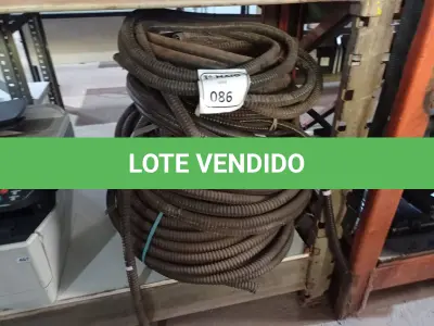 LOTE 086 - 01 LOTE COM MANGUEIRAS CORRUGADA COM ALMA DE AÇO FLEXÍVEL. (NO ESTADO) ATENÇÃO! FAZER A VISITAÇÃO ANTES DE ARREMATAR, NÃO SABEMOS SE FUNCIONA. LEILÃO NÃO TEM GARANTIA E NEM DEVOLUÇÃO, SUJEITO A POSSÍVEIS AVARIAS VISÍVEIS/OCULTAS E/OU AUSÊNCIA DE COMPONENTES.