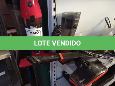 LOTE 238 - 03 ASPIRADORES DE PÓ COM AVARIAS. (NO ESTADO) ATENÇÃO! FAZER A VISITAÇÃO ANTES DE ARREMATAR, NÃO SABEMOS SE FUNCIONA. LEILÃO NÃO TEM GARANTIA E NEM DEVOLUÇÃO, SUJEITO A POSSÍVEIS AVARIAS VISÍVEIS/OCULTAS E/OU AUSÊNCIA DE COMPONENTES.