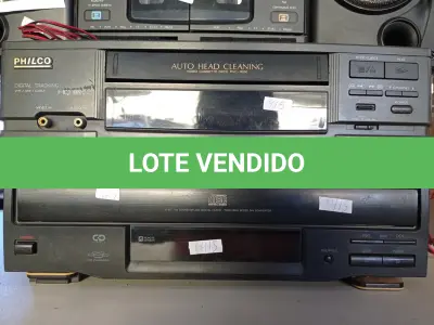 LOTE 082 - 01 SOM 2X1 MARCA CCE, 01 VÍDEO CASSETE, 01 TOCA CD E 01 CAIXINHA DE SOM. (NO ESTADO) ATENÇÃO! FAZER A VISITAÇÃO ANTES DE ARREMATAR, NÃO SABEMOS SE FUNCIONA. LEILÃO NÃO TEM GARANTIA E NEM DEVOLUÇÃO, SUJEITO A POSSÍVEIS AVARIAS VISÍVEIS/OCULTAS E/OU AUSÊNCIA DE COMPONENTES.