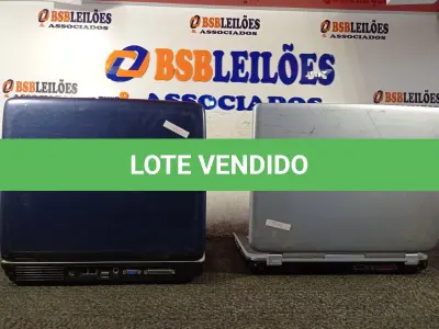 LOTE 224 - 02 NOTEBOOKS PARA RETIRADAS DE PEÇAS. (NO ESTADO) ATENÇÃO! FAZER A VISITAÇÃO ANTES DE ARREMATAR, NÃO SABEMOS SE FUNCIONA. LEILÃO NÃO TEM GARANTIA E NEM DEVOLUÇÃO, SUJEITO A POSSÍVEIS AVARIAS VISÍVEIS/OCULTAS E/OU AUSÊNCIA DE COMPONENTES.