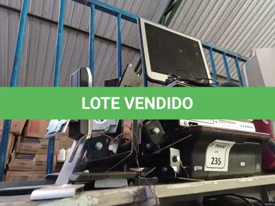 LOTE 235 - 01 IMPRESSORA, 03 DVD’S, 01 MONITOR, 01 NOTBOOK E DIVERSOS PARA RETIRADA DE PEÇAS. (NO ESTADO) ATENÇÃO! FAZER A VISITAÇÃO ANTES DE ARREMATAR, NÃO SABEMOS SE FUNCIONA. LEILÃO NÃO TEM GARANTIA E NEM DEVOLUÇÃO, SUJEITO A POSSÍVEIS AVARIAS VISÍVEIS/OCULTAS E/OU AUSÊNCIA DE COMPONENTES.