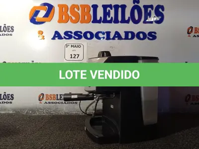 LOTE 127 - 01 CAFETEIRA EXPRESSA MARCA MUNDIAL. (NO ESTADO) ATENÇÃO! FAZER A VISITAÇÃO ANTES DE ARREMATAR, NÃO SABEMOS SE FUNCIONA. LEILÃO NÃO TEM GARANTIA E NEM DEVOLUÇÃO, SUJEITO A POSSÍVEIS AVARIAS VISÍVEIS/OCULTAS E/OU AUSÊNCIA DE COMPONENTES.