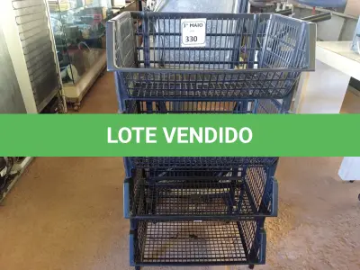 LOTE 330 - 04 GÔNDOLAS DE PLÁSTICO. (NO ESTADO) ATENÇÃO! FAZER A VISITAÇÃO ANTES DE ARREMATAR, NÃO SABEMOS SE FUNCIONA. LEILÃO NÃO TEM GARANTIA E NEM DEVOLUÇÃO, SUJEITO A POSSÍVEIS AVARIAS VISÍVEIS/OCULTAS E/OU AUSÊNCIA DE COMPONENTES.