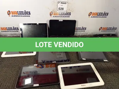 LOTE 028 - 05 TABLET’S E 02 NETBOOK’S PARA RETIRADA DE PEÇAS. (NO ESTADO) ATENÇÃO! FAZER A VISITAÇÃO ANTES DE ARREMATAR, NÃO SABEMOS SE FUNCIONA. LEILÃO NÃO TEM GARANTIA E NEM DEVOLUÇÃO, SUJEITO A POSSÍVEIS AVARIAS VISÍVEIS/OCULTAS E/OU AUSÊNCIA DE COMPONENTES.