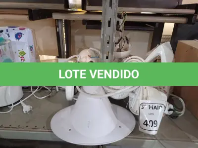 LOTE 409 - 01 LOTE COM DIVERSOS CHUVEIROS. (NO ESTADO) ATENÇÃO! FAZER A VISITAÇÃO ANTES DE ARREMATAR, NÃO SABEMOS SE FUNCIONA. LEILÃO NÃO TEM GARANTIA E NEM DEVOLUÇÃO, SUJEITO A POSSÍVEIS AVARIAS VISÍVEIS/OCULTAS E/OU AUSÊNCIA DE COMPONENTES.