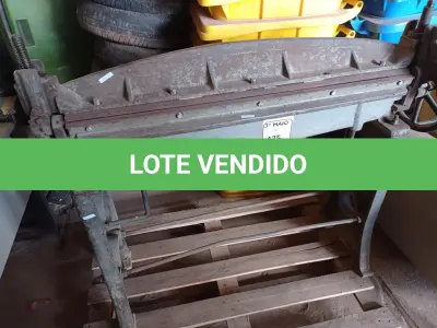 LOTE 475 - 01 VIRADEIRA DE CHAPA DE 1 M DE LARGURA. (NO ESTADO) ATENÇÃO! FAZER A VISITAÇÃO ANTES DE ARREMATAR, NÃO SABEMOS SE FUNCIONA. LEILÃO NÃO TEM GARANTIA E NEM DEVOLUÇÃO, SUJEITO A POSSÍVEIS AVARIAS VISÍVEIS/OCULTAS E/OU AUSÊNCIA DE COMPONENTES.