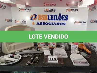 LOTE 118 - 01 LOTE COM BALANÇAS, BASE DE LIQUIDIFICADOR, 01 LAVATÓRIO E 02 MULTI TRITURADOR MANUAL COM AVARIAS. (NO ESTADO) ATENÇÃO! FAZER A VISITAÇÃO ANTES DE ARREMATAR, NÃO SABEMOS SE FUNCIONA. LEILÃO NÃO TEM GARANTIA E NEM DEVOLUÇÃO, SUJEITO A POSSÍVEIS AVARIAS VISÍVEIS/OCULTAS E/OU AUSÊNCIA DE COMPONENTES.