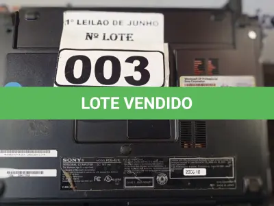 LOTE 003 - 01 NOTEBOOK MARCA SONY VAIO PCG-4J1L. (FONTE INCOMPLETA FALTANDO CABO DE FORÇA E O NOTEBOOK ESTÁ LIGANDO. (NO ESTADO) ATENÇÃO! FAZER A VISITAÇÃO ANTES DE ARREMATAR, NÃO SABEMOS SE FUNCIONA. LEILÃO NÃO TEM GARANTIA E NEM DEVOLUÇÃO, SUJEITO A POSSÍVEIS AVARIAS VISÍVEIS/OCULTAS E/OU AUSÊNCIA DE COMPONENTES.
