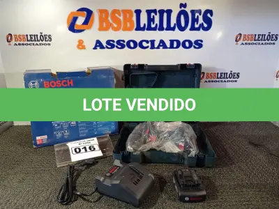 LOTE 016 - 01 FURADEIRA DE IMPACTO PROFISSIONAL A BATERIA MODELO:GSB180-LI220V 710W MARCA BOSCH. (NOVO) (NO ESTADO) ATENÇÃO! FAZER A VISITAÇÃO ANTES DE ARREMATAR, NÃO SABEMOS SE FUNCIONA. LEILÃO NÃO TEM GARANTIA E NEM DEVOLUÇÃO, SUJEITO A POSSÍVEIS AVARIAS VISÍVEIS/OCULTAS E/OU AUSÊNCIA DE COMPONENTES.