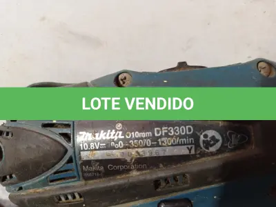 LOTE 466 - 01 PARAFUSADEIRA MAKITA COM CARREGADOR DF330D. (NO ESTADO) ATENÇÃO! FAZER A VISITAÇÃO ANTES DE ARREMATAR, NÃO SABEMOS SE FUNCIONA. LEILÃO NÃO TEM GARANTIA E NEM DEVOLUÇÃO, SUJEITO A POSSÍVEIS AVARIAS VISÍVEIS/OCULTAS E/OU AUSÊNCIA DE COMPONENTES.