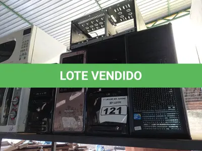 LOTE 121 - 05 CPU’S MARCAS E MODELOS DIVERSOS PARA RETIRADA DE PEÇAS. (NO ESTADO) ATENÇÃO! FAZER A VISITAÇÃO ANTES DE ARREMATAR, NÃO SABEMOS SE FUNCIONA. LEILÃO NÃO TEM GARANTIA E NEM DEVOLUÇÃO, SUJEITO A POSSÍVEIS AVARIAS VISÍVEIS/OCULTAS E/OU AUSÊNCIA DE COMPONENTES.