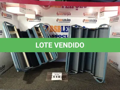 LOTE 119 - 02 MALETAS DE FERRAMENTAS VAZIAS. (NO ESTADO) ATENÇÃO! FAZER A VISITAÇÃO ANTES DE ARREMATAR, NÃO SABEMOS SE FUNCIONA. LEILÃO NÃO TEM GARANTIA E NEM DEVOLUÇÃO, SUJEITO A POSSÍVEIS AVARIAS VISÍVEIS/OCULTAS E/OU AUSÊNCIA DE COMPONENTES.