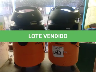 LOTE 043 - 02 ASPIRADORES DE PÓ INCOMPLETOS.  (NO ESTADO) ATENÇÃO! FAZER A VISITAÇÃO ANTES DE ARREMATAR, NÃO SABEMOS SE FUNCIONA. LEILÃO NÃO TEM GARANTIA E NEM DEVOLUÇÃO, SUJEITO A POSSÍVEIS AVARIAS VISÍVEIS/OCULTAS E/OU AUSÊNCIA DE COMPONENTES.