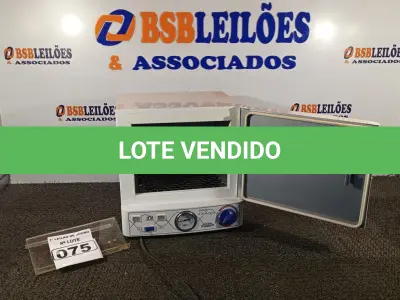 LOTE 075 - 01 ESTUFA PARA ESTERILIZAÇÃO ODONTÉCNICA MARCA OMEGA. (NO ESTADO) ATENÇÃO! FAZER A VISITAÇÃO ANTES DE ARREMATAR, NÃO SABEMOS SE FUNCIONA. LEILÃO NÃO TEM GARANTIA E NEM DEVOLUÇÃO, SUJEITO A POSSÍVEIS AVARIAS VISÍVEIS/OCULTAS E/OU AUSÊNCIA DE COMPONENTES.