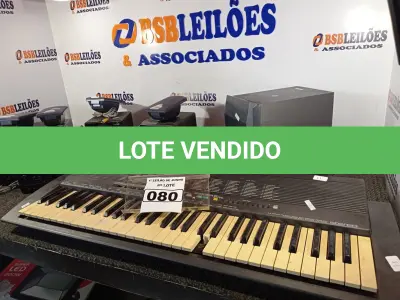 LOTE 080 - 01 APARELHO DE SOM COM 04 CAIXAS, 01 01 TECLADO YAMAHA PSR-19 E 01 CAIXA DE SUBWOOFER GOLDSHIP. (NO ESTADO) ATENÇÃO! FAZER A VISITAÇÃO ANTES DE ARREMATAR, NÃO SABEMOS SE FUNCIONA. LEILÃO NÃO TEM GARANTIA E NEM DEVOLUÇÃO, SUJEITO A POSSÍVEIS AVARIAS VISÍVEIS/OCULTAS E/OU AUSÊNCIA DE COMPONENTES.