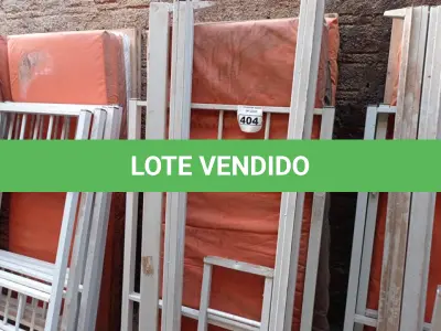LOTE 404 - 01 BELICHE INCOMPLETA COM 05 COLCHÕES. (NO ESTADO) ATENÇÃO! FAZER A VISITAÇÃO ANTES DE ARREMATAR, NÃO SABEMOS SE FUNCIONA. LEILÃO NÃO TEM GARANTIA E NEM DEVOLUÇÃO, SUJEITO A POSSÍVEIS AVARIAS VISÍVEIS/OCULTAS E/OU AUSÊNCIA DE COMPONENTES.