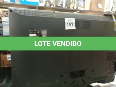 LOTE 197 - 01 TV 52’’POL MARCA SONY COM TROLE REMOTO. COM AVARIAS. (NO ESTADO) ATENÇÃO! FAZER A VISITAÇÃO ANTES DE ARREMATAR, NÃO SABEMOS SE FUNCIONA. LEILÃO NÃO TEM GARANTIA E NEM DEVOLUÇÃO, SUJEITO A POSSÍVEIS AVARIAS VISÍVEIS/OCULTAS E/OU AUSÊNCIA DE COMPONENTES.