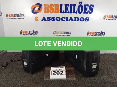 LOTE 202 - 02 NOBREAKS VSI DE 1400VA. (NO ESTADO) ATENÇÃO! FAZER A VISITAÇÃO ANTES DE ARREMATAR, NÃO SABEMOS SE FUNCIONA. LEILÃO NÃO TEM GARANTIA E NEM DEVOLUÇÃO, SUJEITO A POSSÍVEIS AVARIAS VISÍVEIS/OCULTAS E/OU AUSÊNCIA DE COMPONENTES.