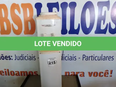 LOTE 215 - 01 BEBEDOURO REFRIGERADO MARCA LIBELL. (NO ESTADO) ATENÇÃO! FAZER A VISITAÇÃO ANTES DE ARREMATAR, NÃO SABEMOS SE FUNCIONA. LEILÃO NÃO TEM GARANTIA E NEM DEVOLUÇÃO, SUJEITO A POSSÍVEIS AVARIAS VISÍVEIS/OCULTAS E/OU AUSÊNCIA DE COMPONENTES.