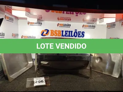 LOTE 406 - 01 RECHAUD EM INOX COM AVARIAS E 01 CUBA. (NO ESTADO) ATENÇÃO! FAZER A VISITAÇÃO ANTES DE ARREMATAR, NÃO SABEMOS SE FUNCIONA. LEILÃO NÃO TEM GARANTIA E NEM DEVOLUÇÃO, SUJEITO A POSSÍVEIS AVARIAS VISÍVEIS/OCULTAS E/OU AUSÊNCIA DE COMPONENTES.