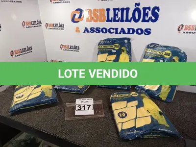LOTE 317 - 01 LOTE COM 05 MACACÕES VOLH COVERTECH 300, TAMANHO EG NA COR AMARELA. (NOVO) (NO ESTADO) ATENÇÃO! FAZER A VISITAÇÃO ANTES DE ARREMATAR, NÃO SABEMOS SE FUNCIONA. LEILÃO NÃO TEM GARANTIA E NEM DEVOLUÇÃO, SUJEITO A POSSÍVEIS AVARIAS VISÍVEIS/OCULTAS E/OU AUSÊNCIA DE COMPONENTES.