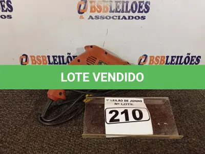 LOTE 210 - 01 PARAFUSADEIRA/FURADEIRA MARCA SCHUZ 220V. (NO ESTADO) ATENÇÃO! FAZER A VISITAÇÃO ANTES DE ARREMATAR, NÃO SABEMOS SE FUNCIONA. LEILÃO NÃO TEM GARANTIA E NEM DEVOLUÇÃO, SUJEITO A POSSÍVEIS AVARIAS VISÍVEIS/OCULTAS E/OU AUSÊNCIA DE COMPONENTES.